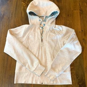 Lululemon Scuba zip up hoodies heather grey EUC 8